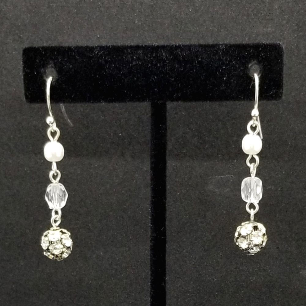 Crystal & faux pearl sparkle earrings